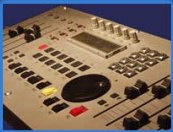DTSKEY10 - pupitru de control audio